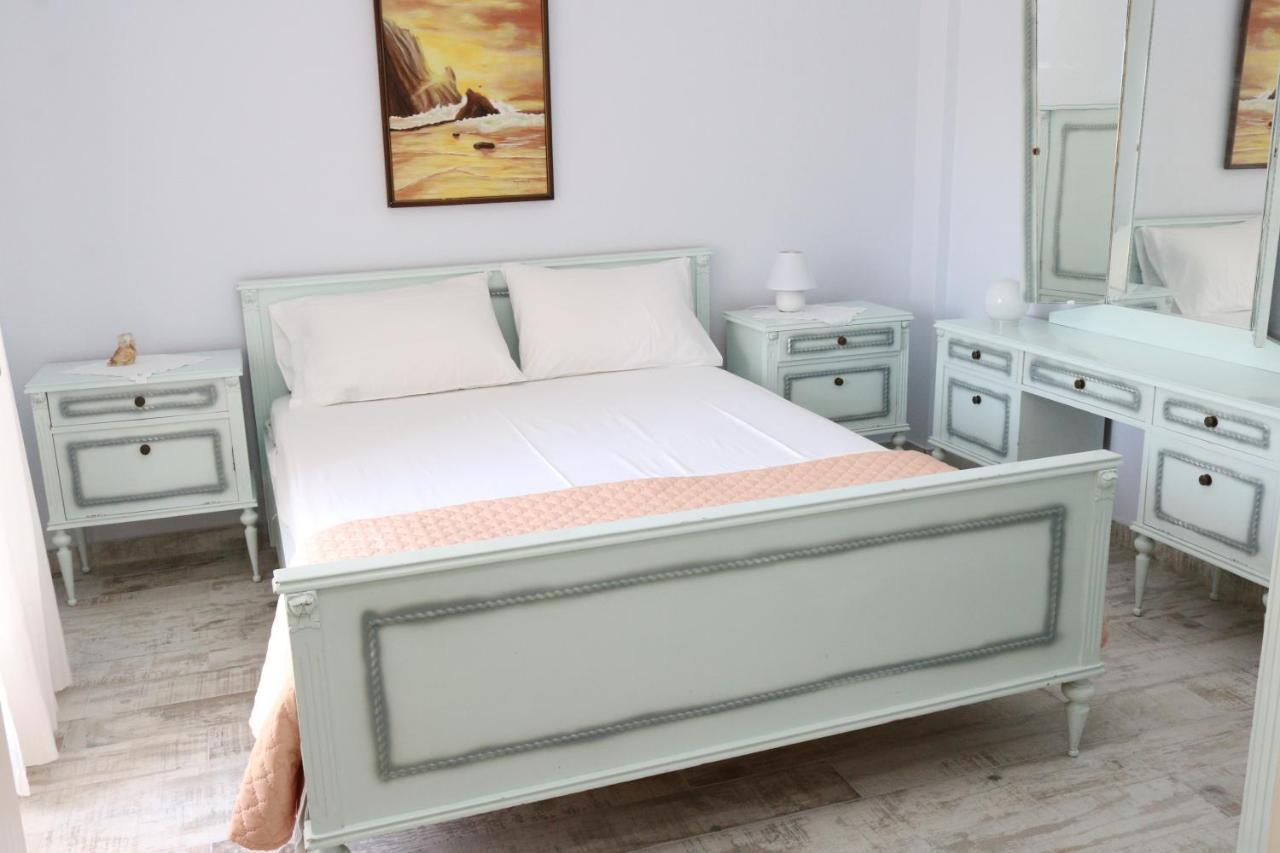 Sunshine House Offering Spectacular Views To Olymp A Nea Iraklia